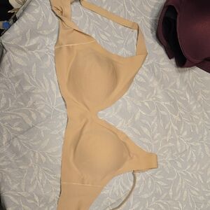 Seamless Tan Bra